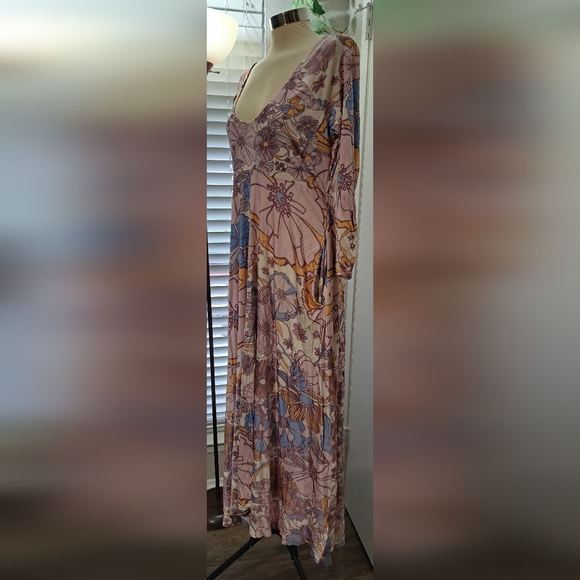 💜FP First Date Maxi Dress💜 - Picture 3 of 6